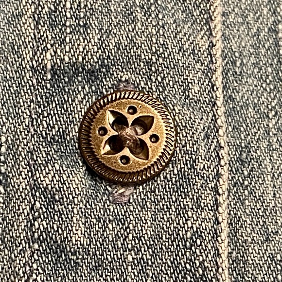 Christopher and Banks Jean Jacket Embroidered Snow Days Womens L 400:S1414 - Picture 12 of 16